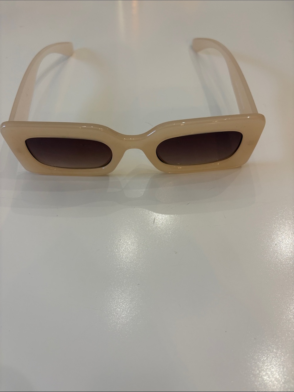 SOJOS Sylvia Retro 90s Rectangular Sunglasses-Beige Frame/Gradient Brown Lenses